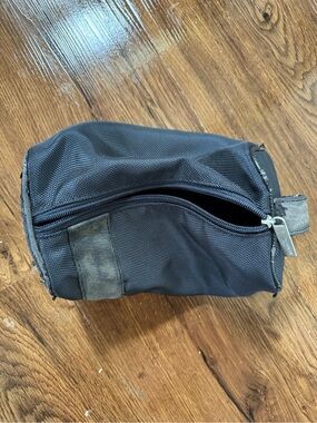 GIORGIO ARMANI SHAVING TRAVEL KIT BAG GENUINE AUTHENTIC